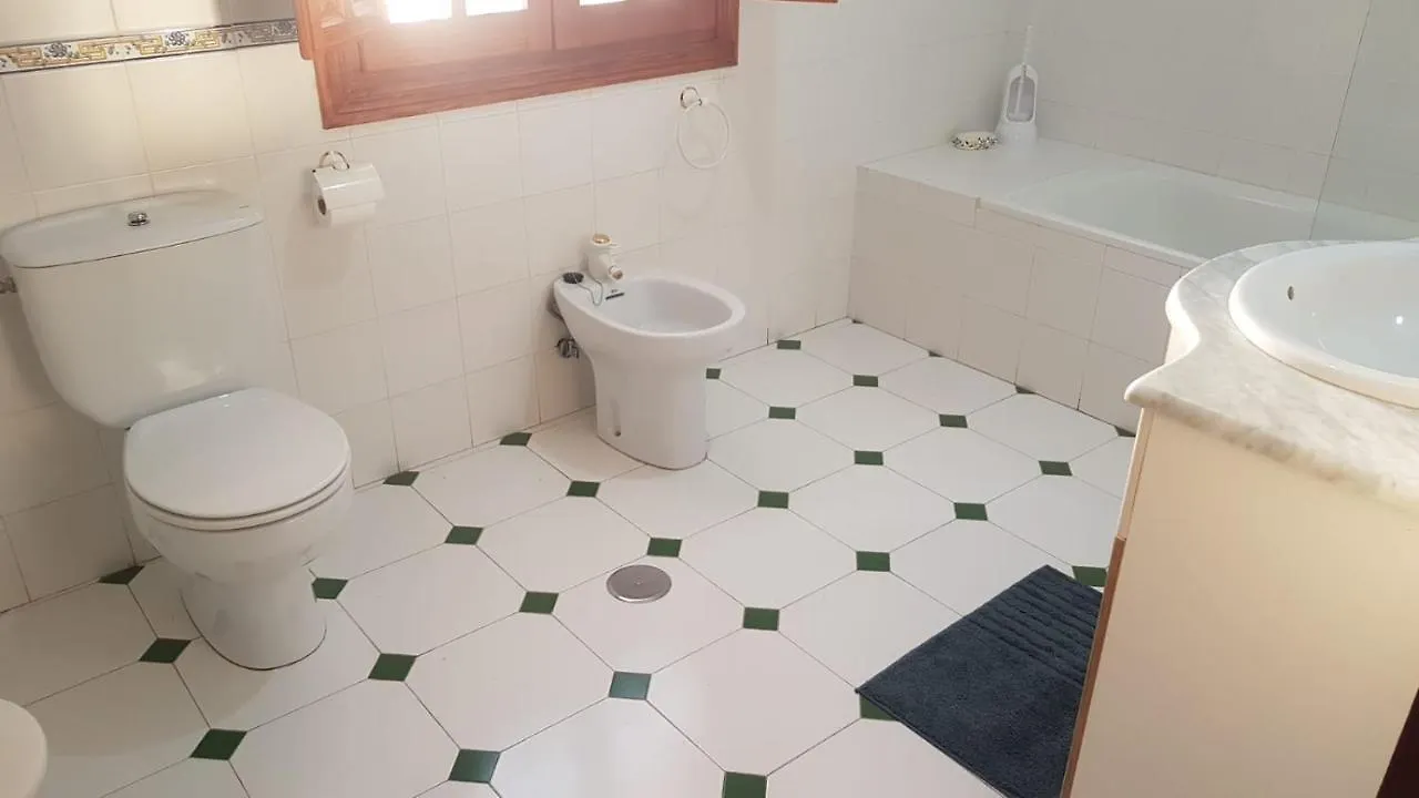 Axarquía, Málaga. Casa Lucía en el Pueblo de Periana Villa 0*,  España